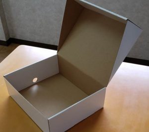 ★シューズＢＯＸによく使われている箱★